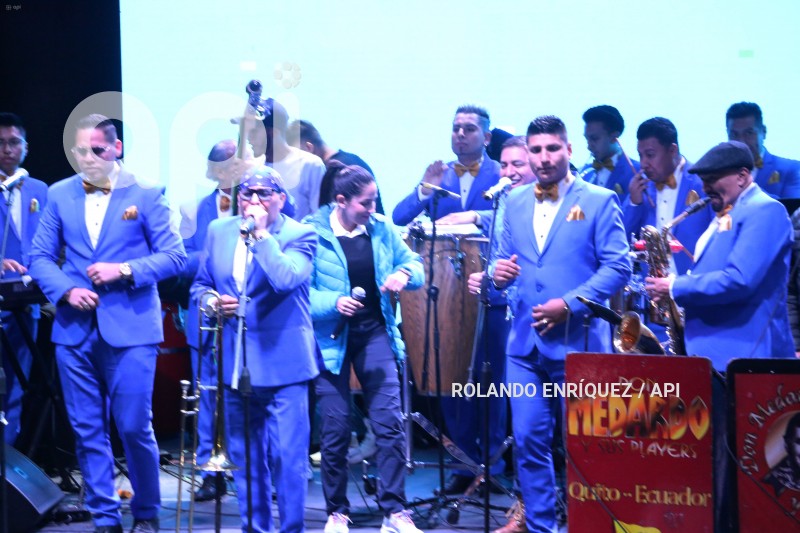 CIERRE-CAMPANA-QUITO-LUISA-GONZALEZ
