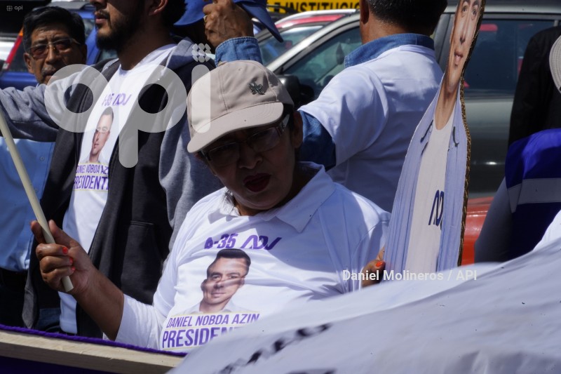 CARAVANA PLANTON DANIEL NOBOA