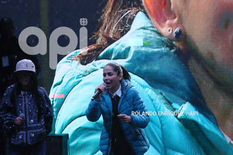 CIERRE-CAMPANA-QUITO-LUISA-GONZALEZ
