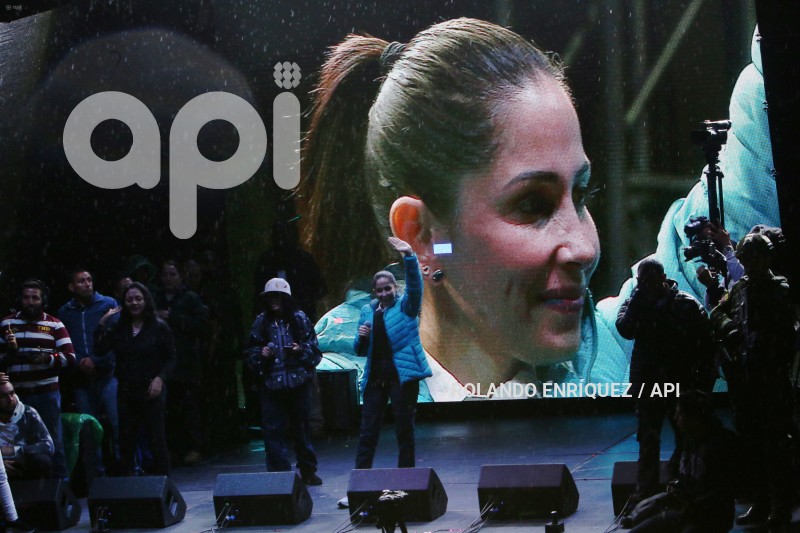 CIERRE-CAMPANA-QUITO-LUISA-GONZALEZ