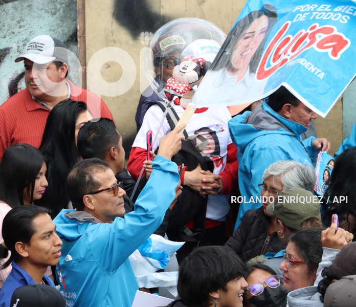 CIERRE-CAMPANA-QUITO-LUISA-GONZALEZ