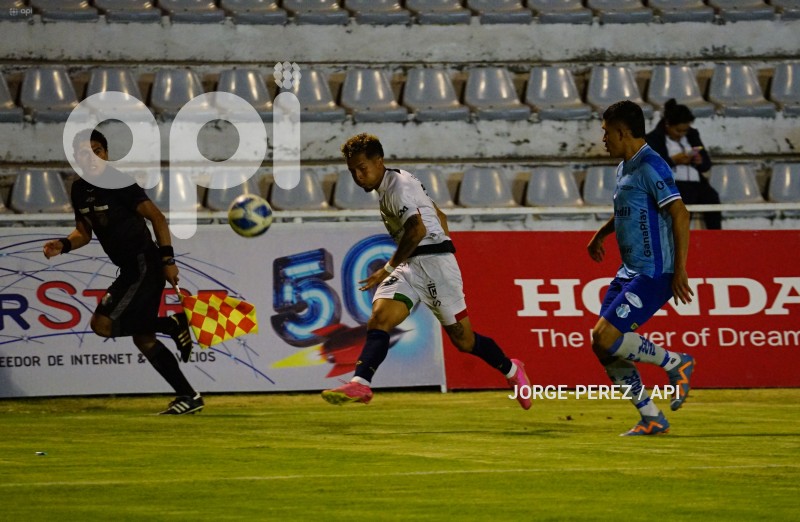 FBL-LIGA-PRO-BET593-MACARA-CHACARITAS-