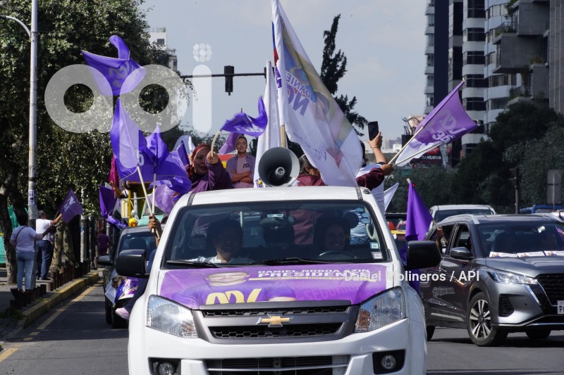 CARAVANA PLANTON DANIEL NOBOA
