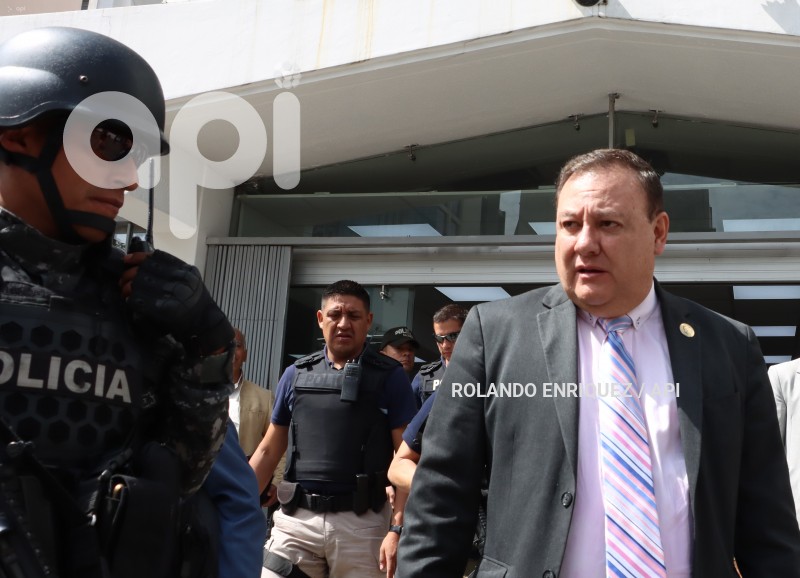 CASO-VILLAVICENCIO-VERSIONES