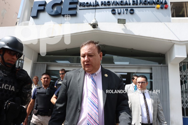 CASO-VILLAVICENCIO-VERSIONES
