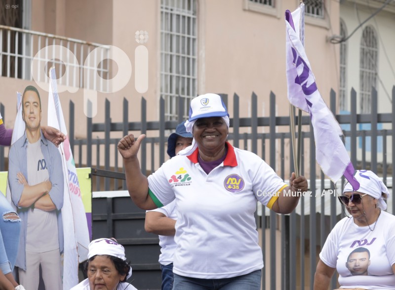 GYE-CARAVANA NOBOA