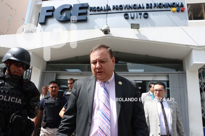 CASO-VILLAVICENCIO-VERSIONES