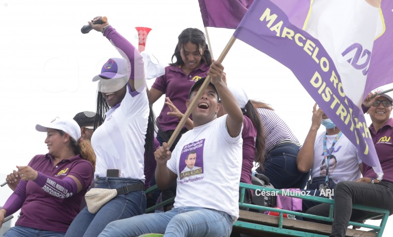 GYE-CARAVANA NOBOA