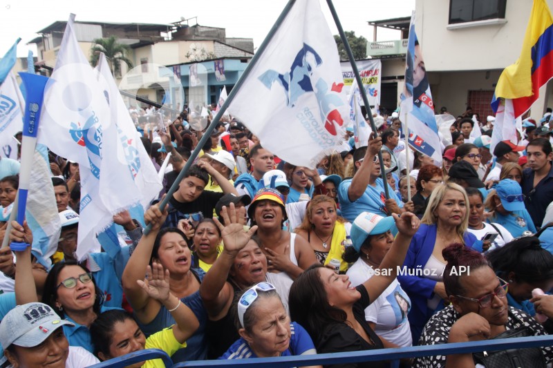 GYE-CIERRE CAMPANA LUISA