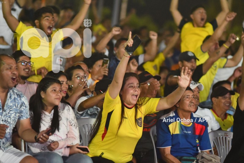 FBL-HINCHAS-BOLIVIA-ECUADOR