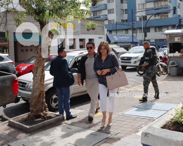 CASO-VILLAVICENCIO-VERSIONES