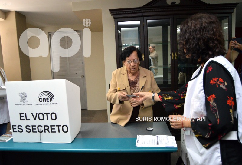 CUENCA-ELECCIONES ANTICIPADAS-VOTO EN CASA