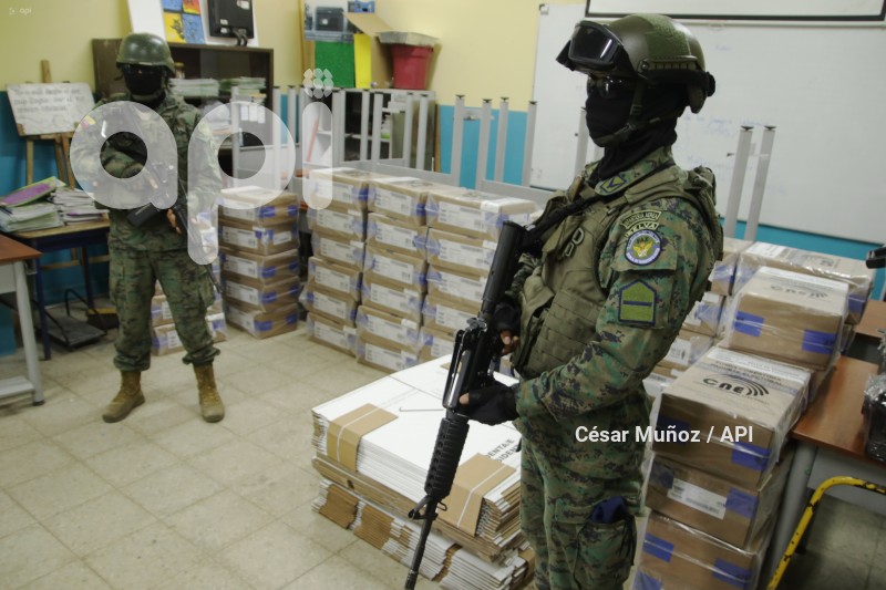 GYE-RESGUARDO KIT ELECTORAL
