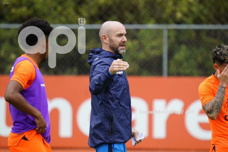 ENTRENAMIENTO SELECCION ECUADOR TRI