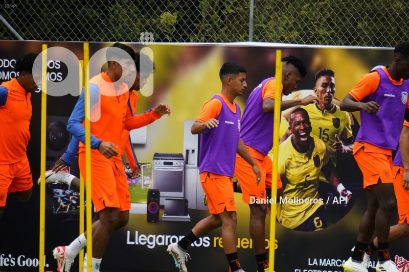 ENTRENAMIENTO SELECCION ECUADOR TRI