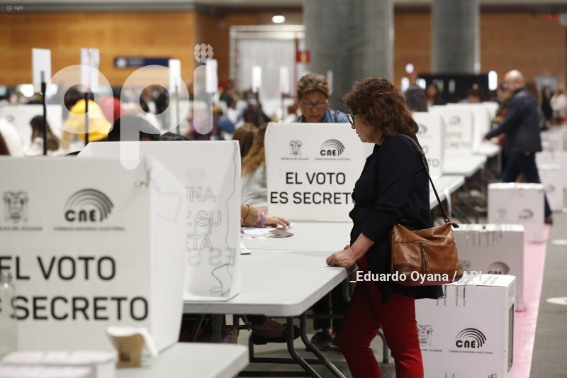 ELECCIONES - ECUATORIANOS - ESPAÑA 