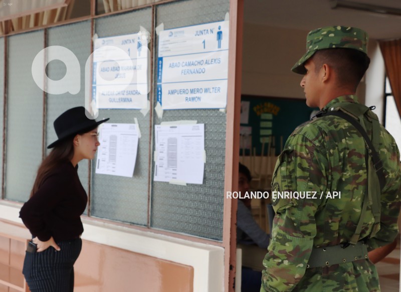 ELECCIONES-SEGURIDAD-OBSERVADORES-VENTAS
