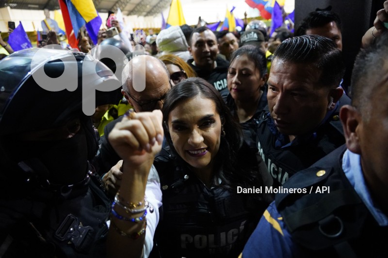 ELECCIONES FESTEJOS VERONICA ABAD