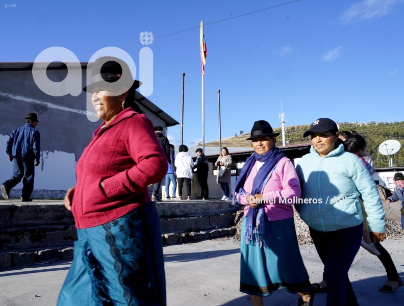 ELECCIONES INICIO VOTACIONES CANGAHUA