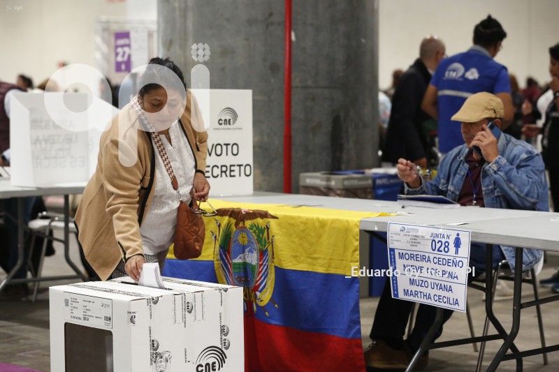 ELECCIONES - ECUATORIANOS - ESPAÑA 