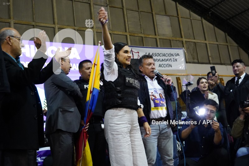 ELECCIONES FESTEJOS VERONICA ABAD