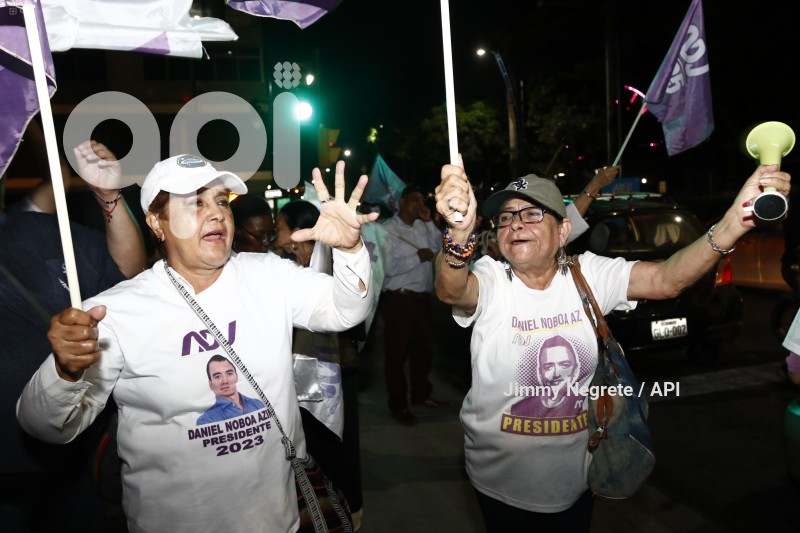  ELECCIONES SIMPATIZANTES NOBOA 