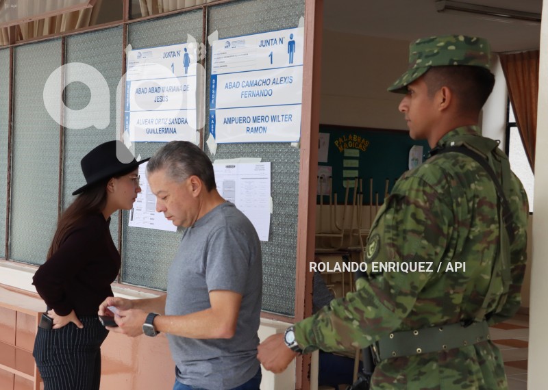ELECCIONES-SEGURIDAD-OBSERVADORES-VENTAS