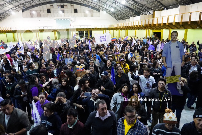 ELECCIONES FESTEJOS VERONICA ABAD
