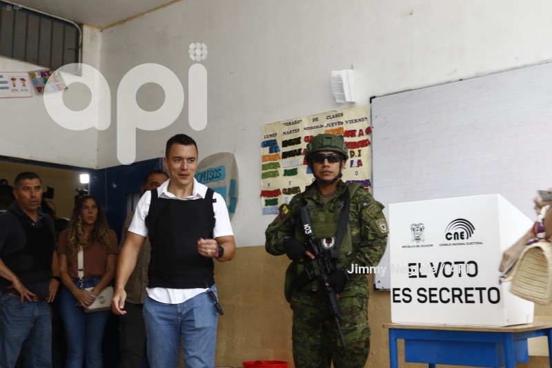ELECCIONES - ESPOSA NOBOA - LAVINIA VALBONESI