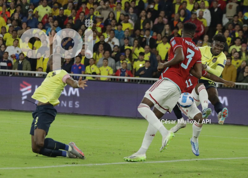 FBL-ELIMINATORIAS-ECUADOR-COLOMBIA