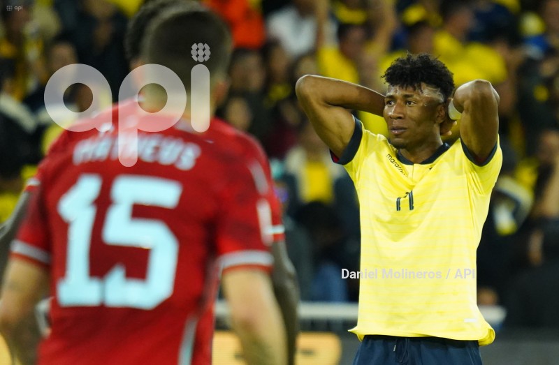 FBL-ELIMINATORIAS-ECUADOR-COLOMBIA