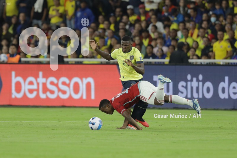 FBL-ELIMINATORIAS-ECUADOR-COLOMBIA