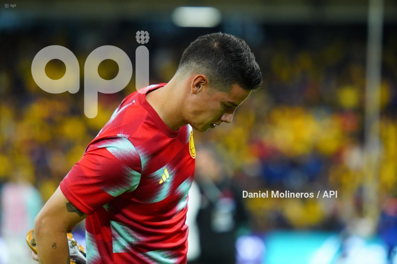 FBL-ELIMINATORIAS-ECUADOR-COLOMBIA-CALENTAMIENTO