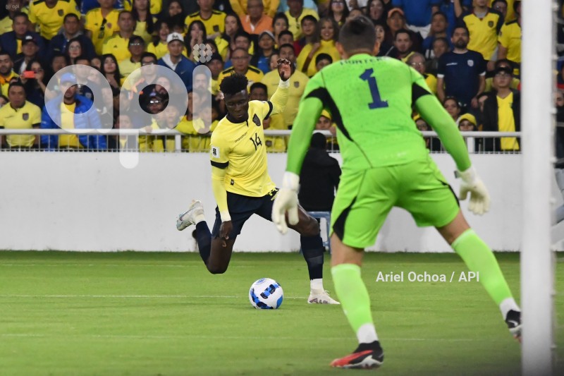 FBL-ELIMINATORIAS-ECUADOR-COLOMBIA