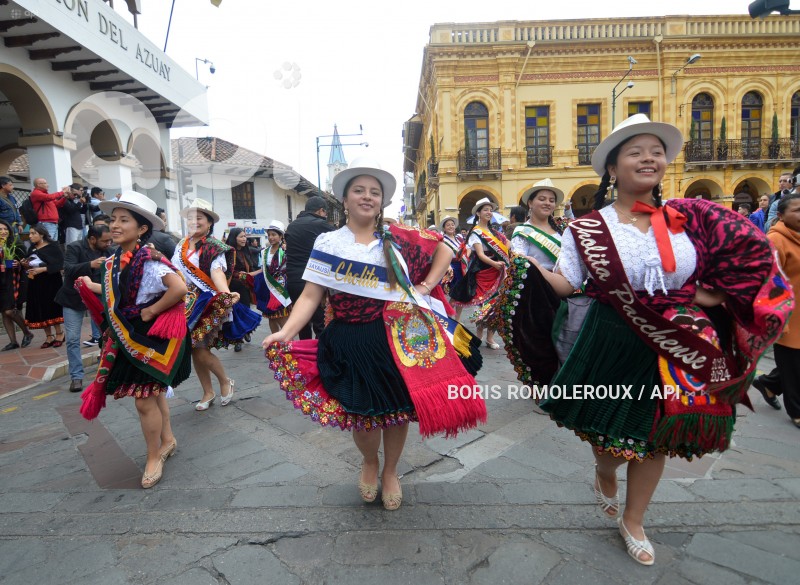 CUENCA-PRESENTACION-CANDIDATAS-CHOLA CUENCANA