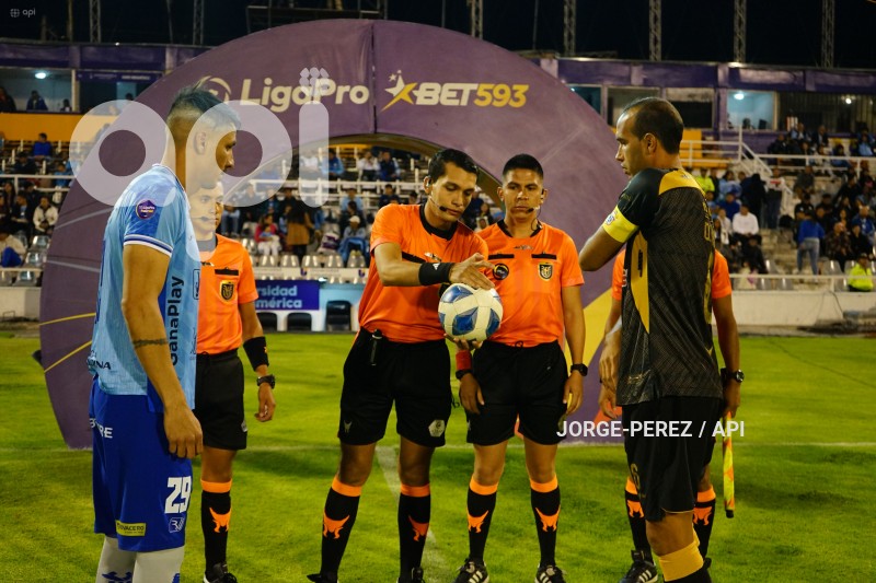FBL-LIGA-PRO-BET593-SERIE-B-MACARA-MANTA-