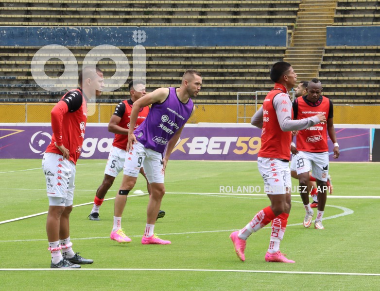 FBL-LIGAPRO-CUMBAYA-TECNICO-UNIVERSITARIO