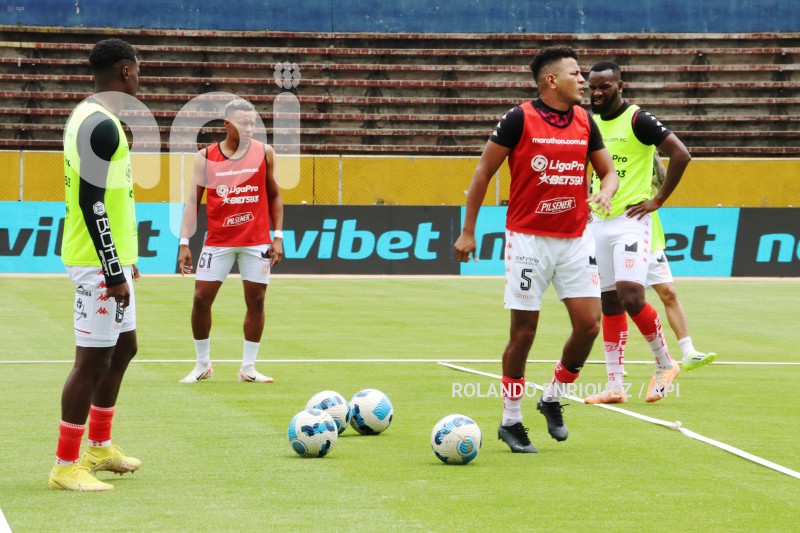 FBL-LIGAPRO-CUMBAYA-TECNICO-UNIVERSITARIO