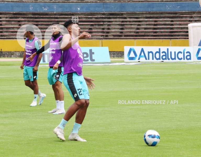 FBL-LIGAPRO-CUMBAYA-TECNICO-UNIVERSITARIO