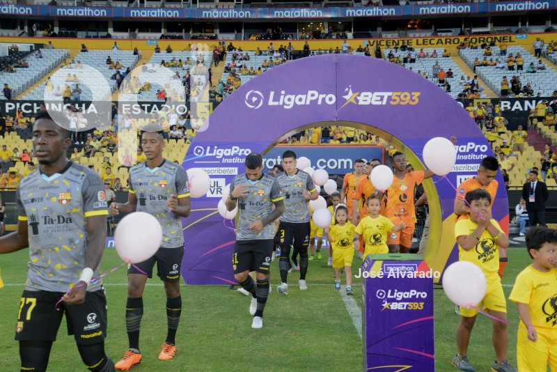 FBL-LIGAPROBET593-BARCELONA-LIBERTAD