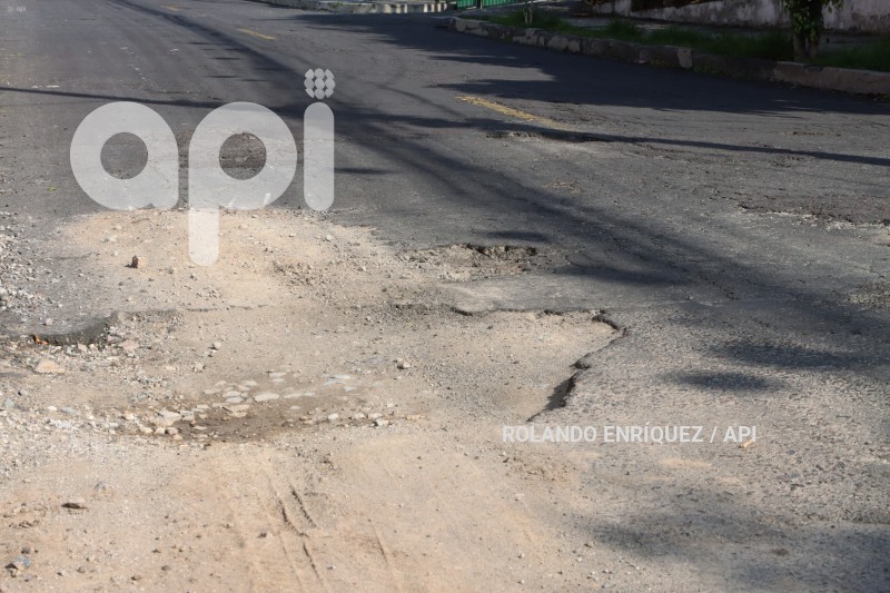 BACHES-QUITO