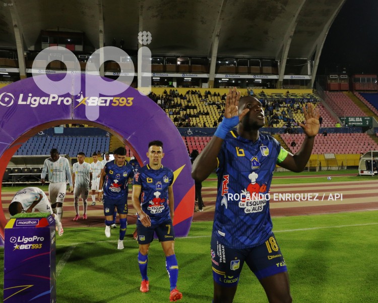 FBL-LIGAPRO-CATOLICA-DELFIN