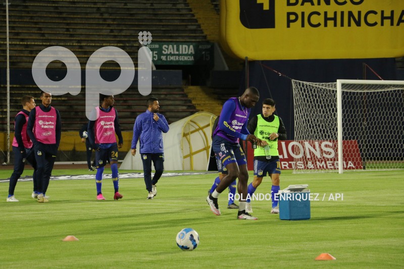 FBL-LIGAPRO-CATOLICA-DELFIN