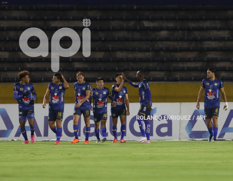 FBL-LIGAPRO-CATOLICA-DELFIN