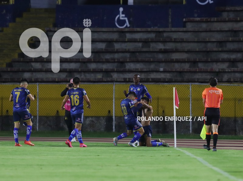 FBL-LIGAPRO-CATOLICA-DELFIN