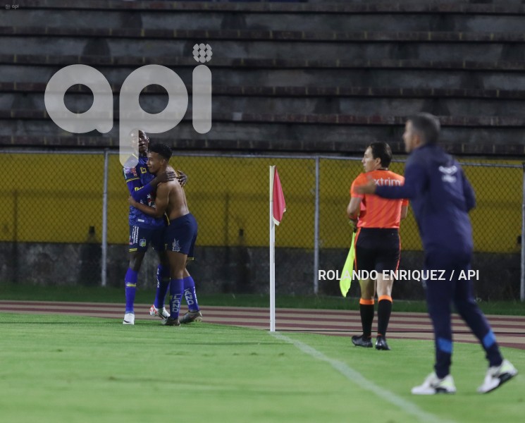 FBL-LIGAPRO-CATOLICA-DELFIN