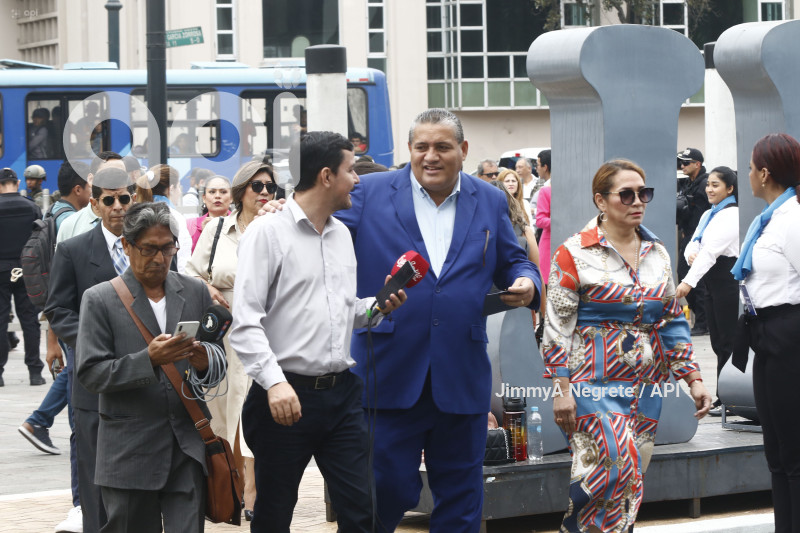POL-ENTREGA CREDENCIALES - ASAMBLEISTAS