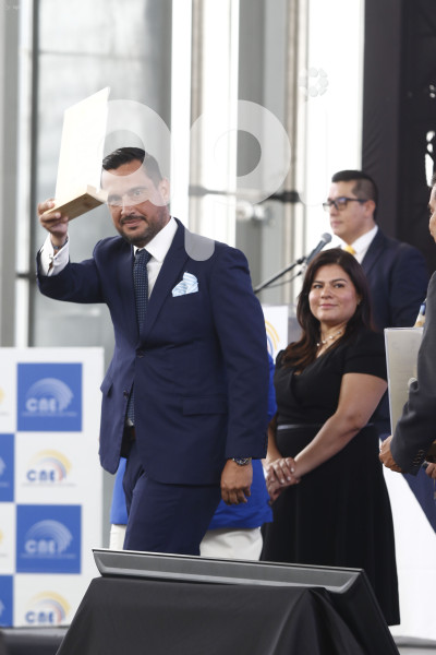 POL-ENTREGA CREDENCIALES - ASAMBLEISTAS