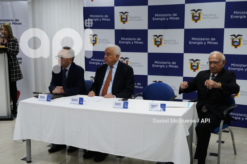 RUEDA DE PRENSA CORTES ENERGIA