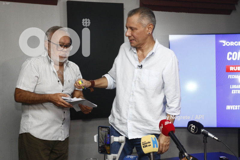 GYE-JORGE GLAS